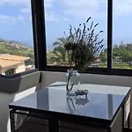 Sally's Loft - Penthouse - Honeymoon Apartment